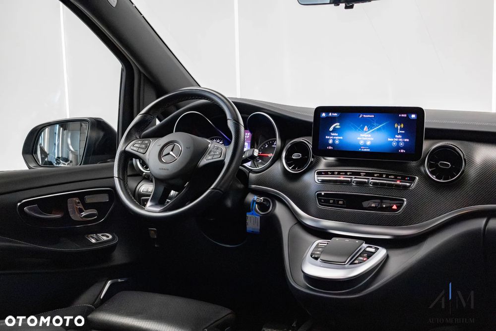 Mercedes-Benz Klasa V 300 d lang 4Matic 9G-TRONIC Avantgarde - 13