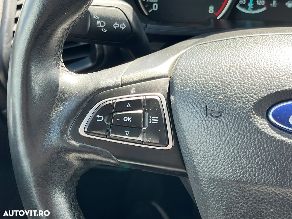 Ford EcoSport - 15