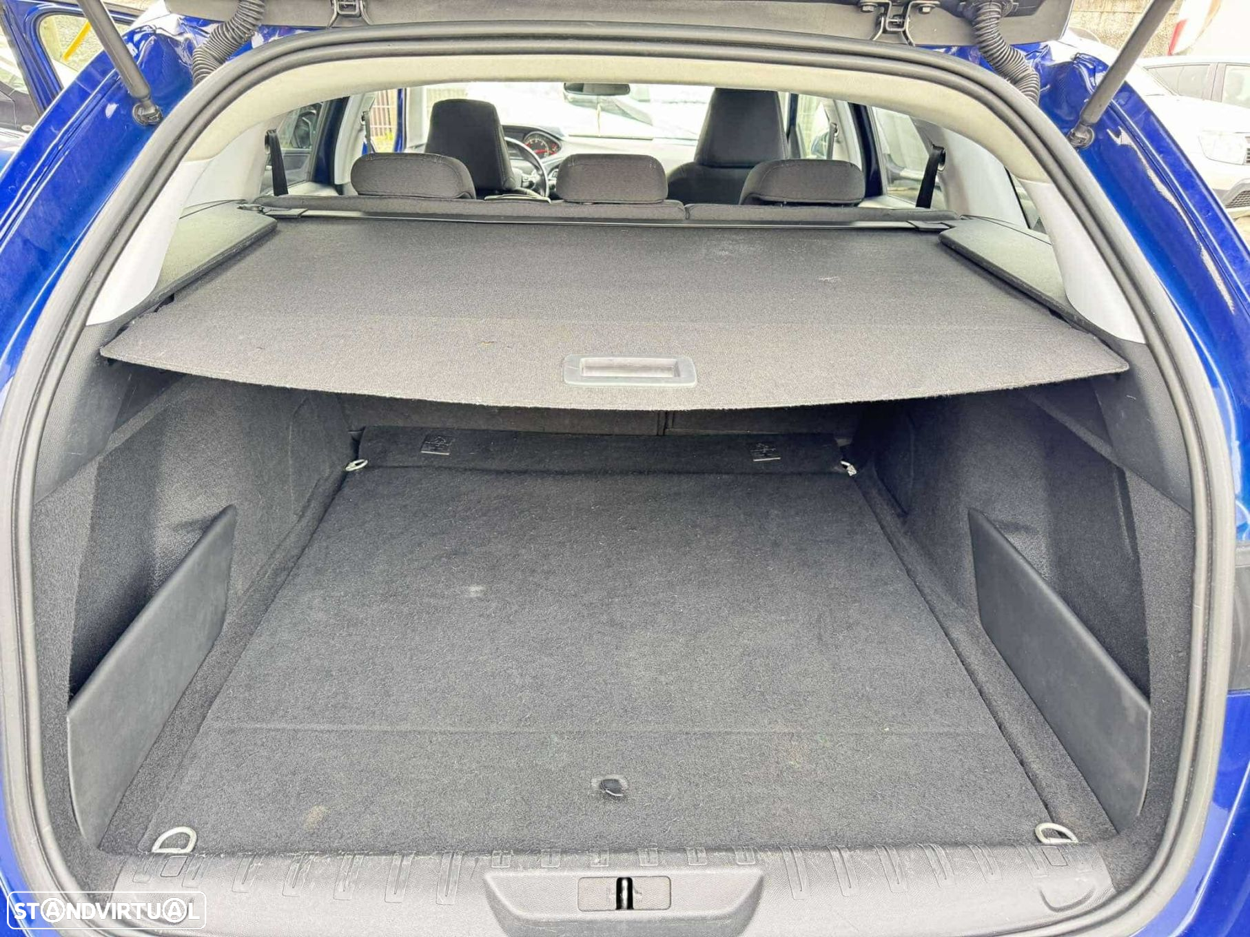 Peugeot 308 SW 1.5 BlueHDi Allure - 16