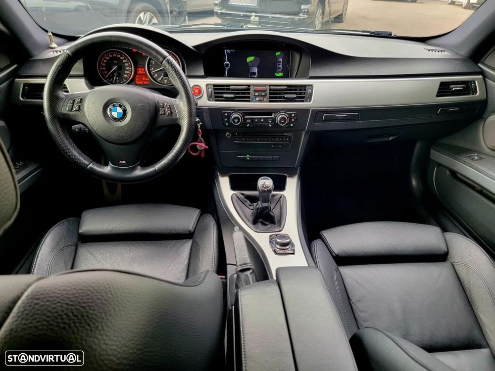 BMW 325 i M Sport Edition - 9