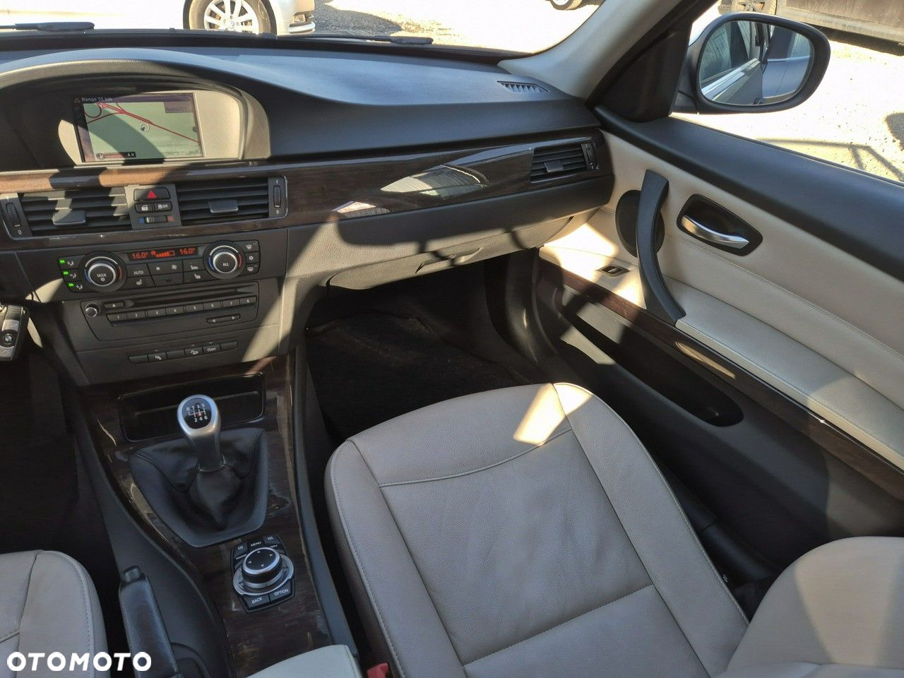 BMW Seria 3 - 24
