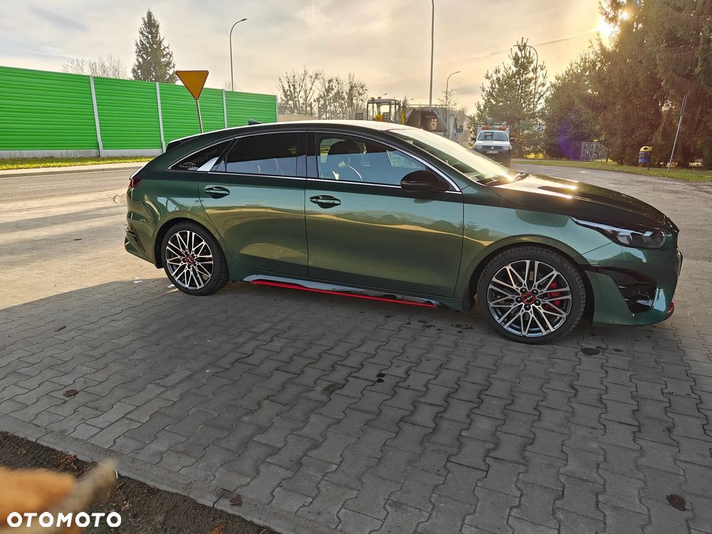 Kia ProCeed - 8