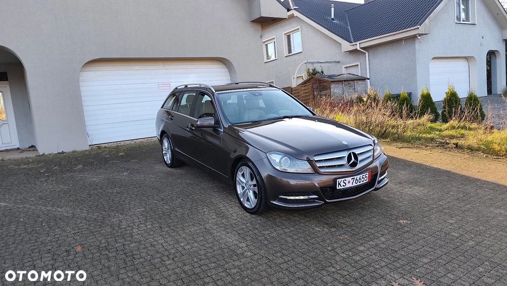 Mercedes-Benz Klasa C 220 (BlueTEC) d BlueEFFICIENCY Edition 7G-TRONIC Avantgarde - 39