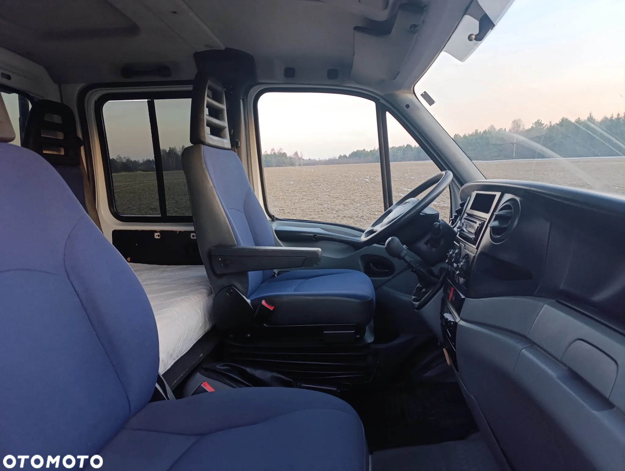 Iveco 35C18 - 17