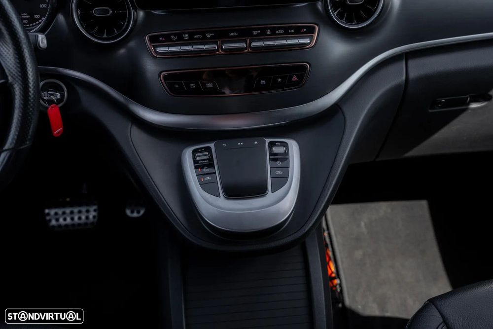 Mercedes-Benz EQV 300 - 16