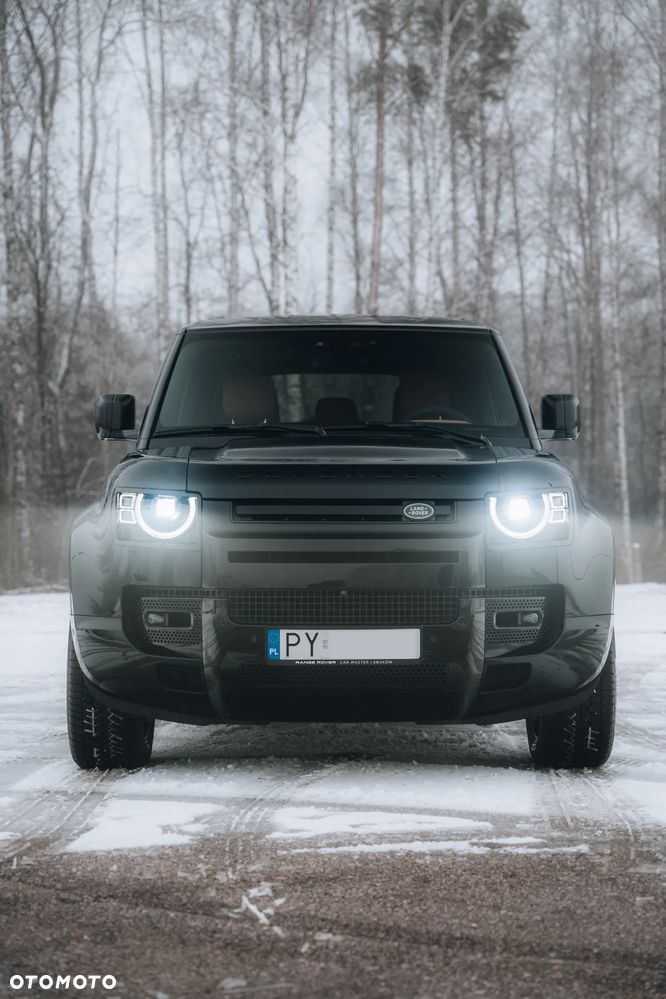 Land Rover Defender - 3