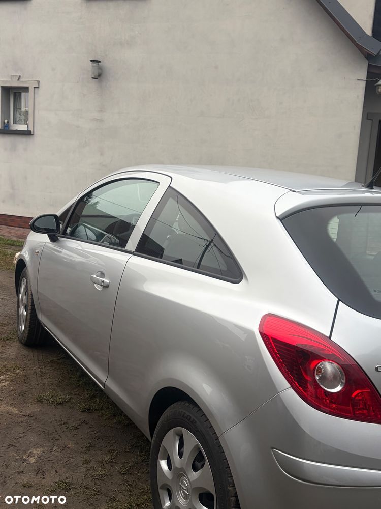 Opel Corsa 1.2 16V - 5