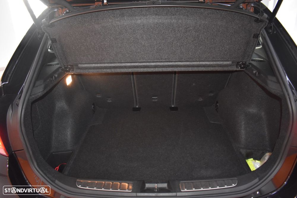 BMW X1 16 d sDrive Auto Pack M - 53