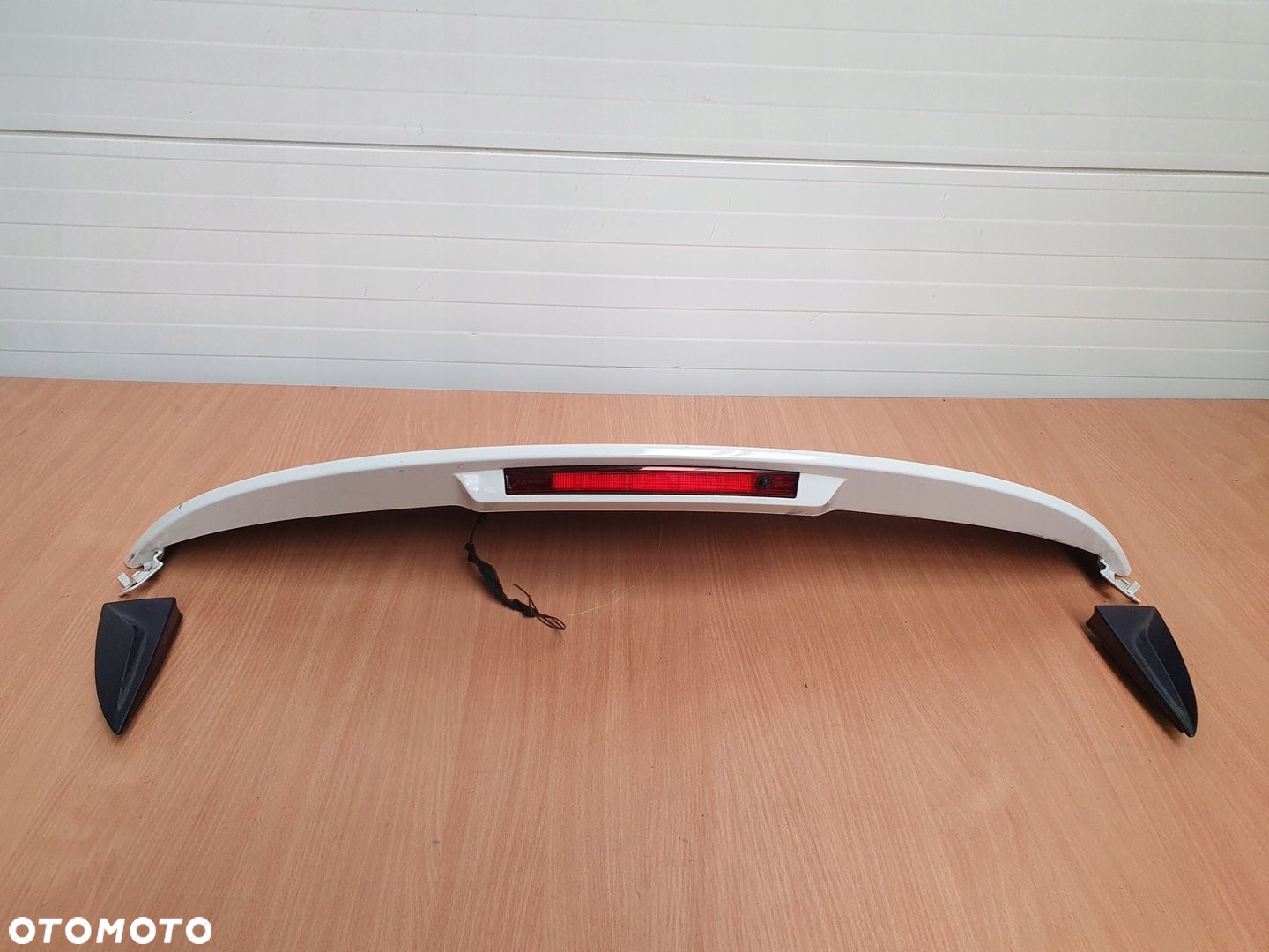 SPOJLER LOTKA LAMPA STOP KLAPY RENAULT CLIO IV HB - 9