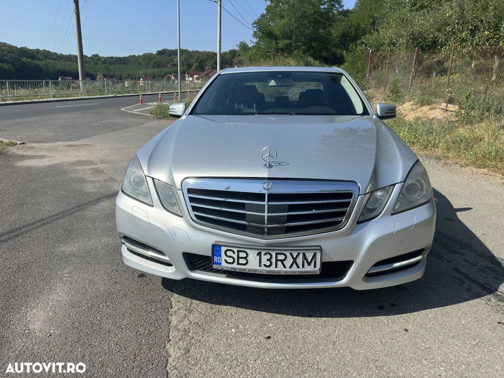Mercedes-Benz E 250 CDI DPF BlueEFFICIENCY Automatik - 2