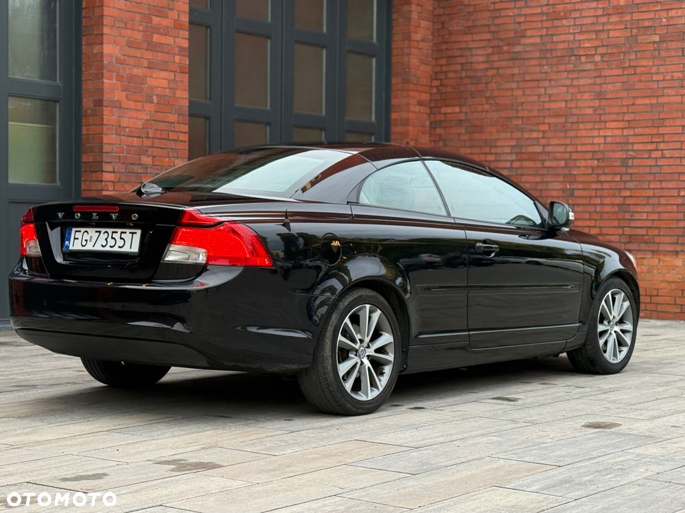 Volvo C70 2.0D Summum - 9