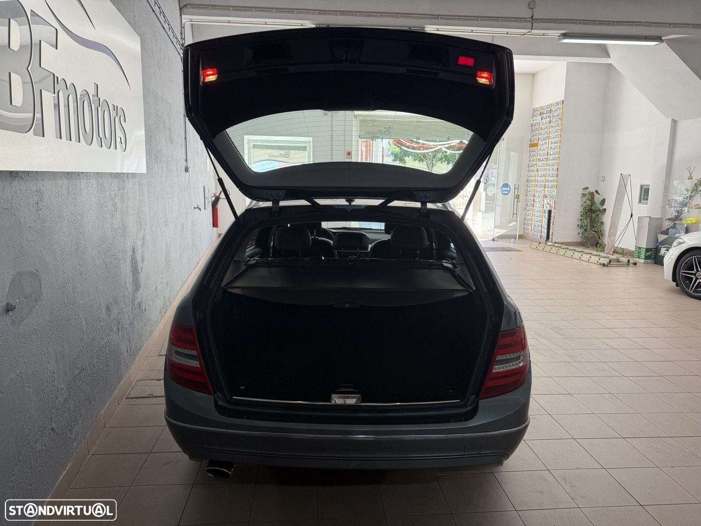 Mercedes-Benz C 220 CDi Avantgarde BE - 7
