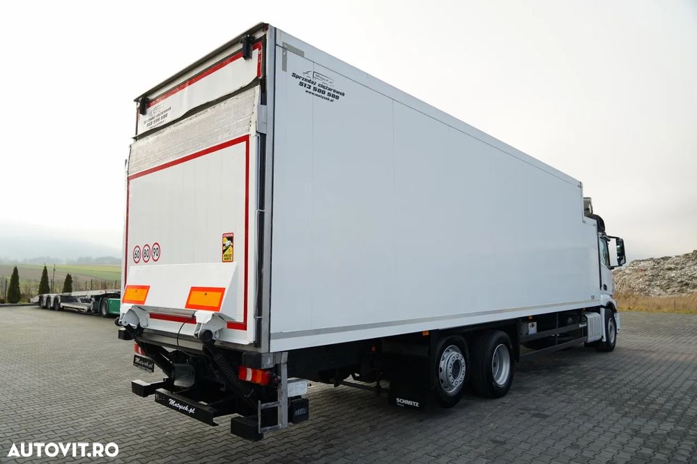 Mercedes-Benz ACTROS 2542 / 6X2 / FRIGIDER / SOLO / UNITATE THERMO KING T-1000R / RIDICARE / DIRECȚIE CU AX RIDICATIV / EURO 5 - 3