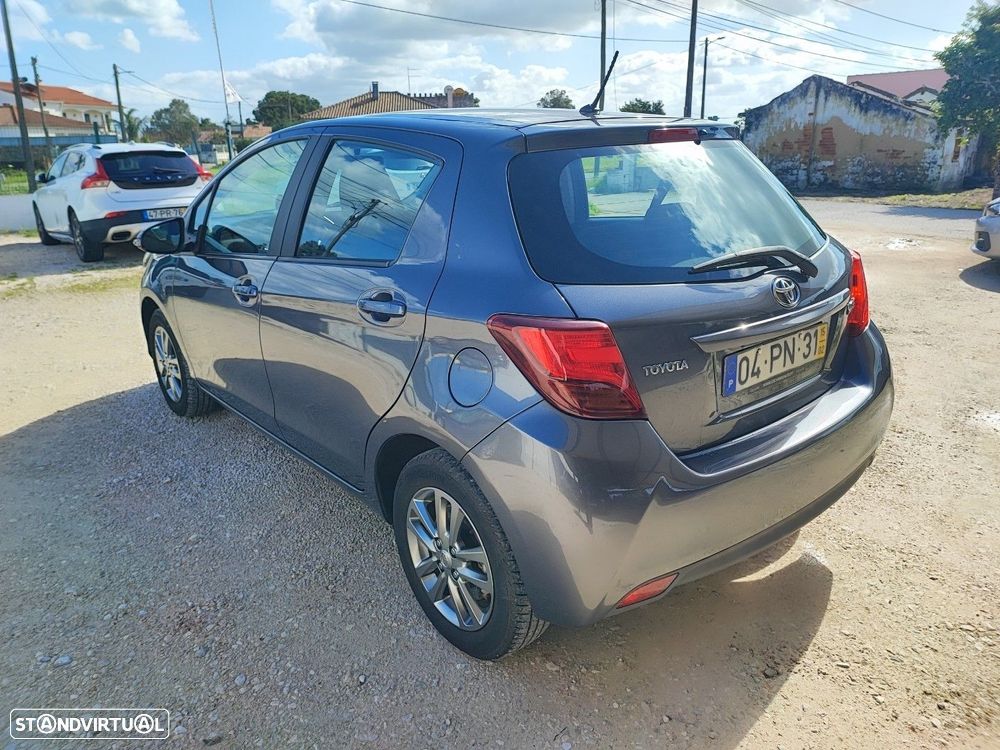 Toyota Yaris 1.33 VVT-i Comfort - 7