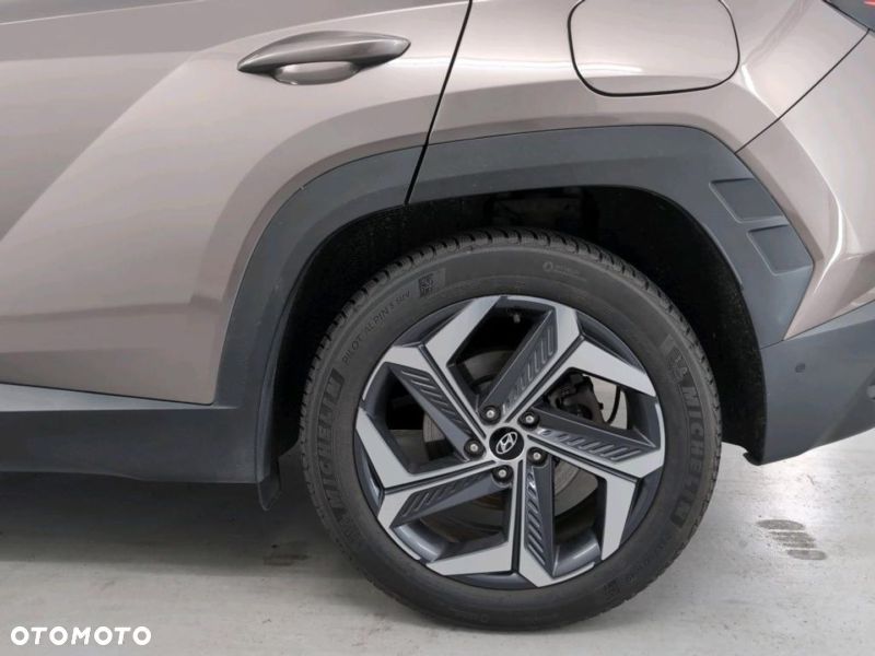 Hyundai Tucson 1.6 T-GDi 48V-Hybrid 4WD DCT Blackline - 14