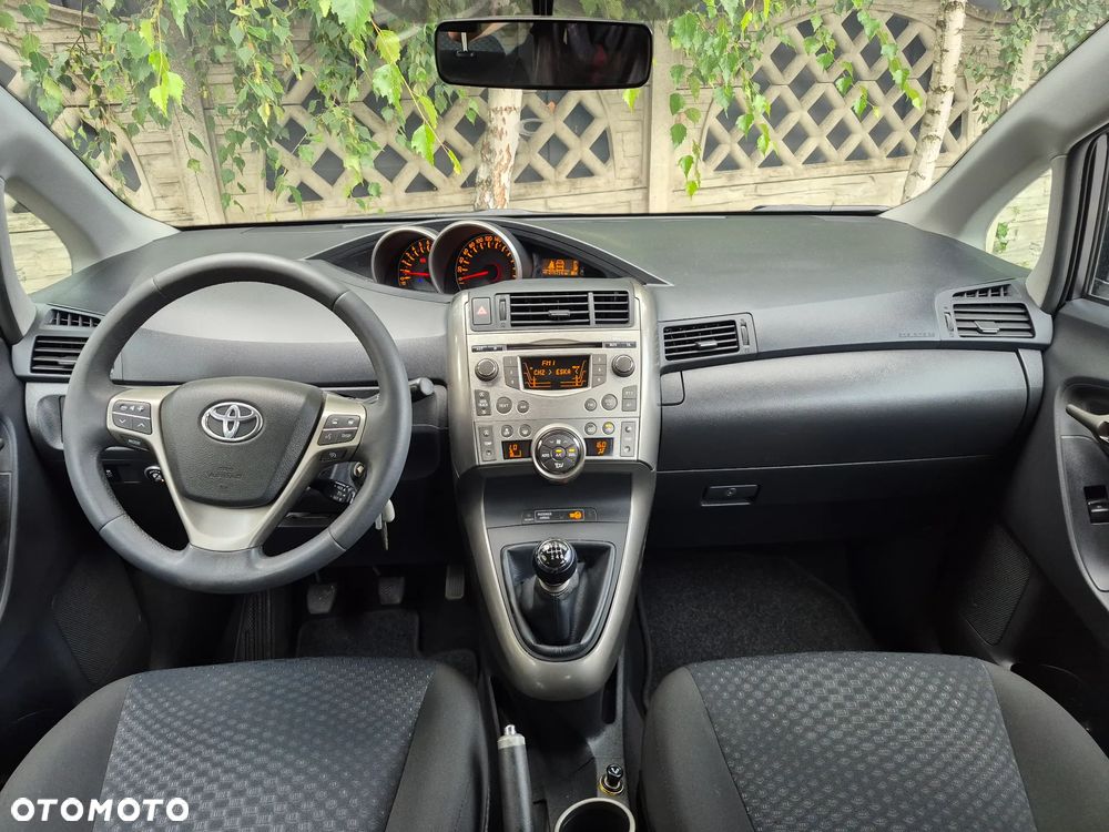 Toyota Verso 1.8 Life - 7