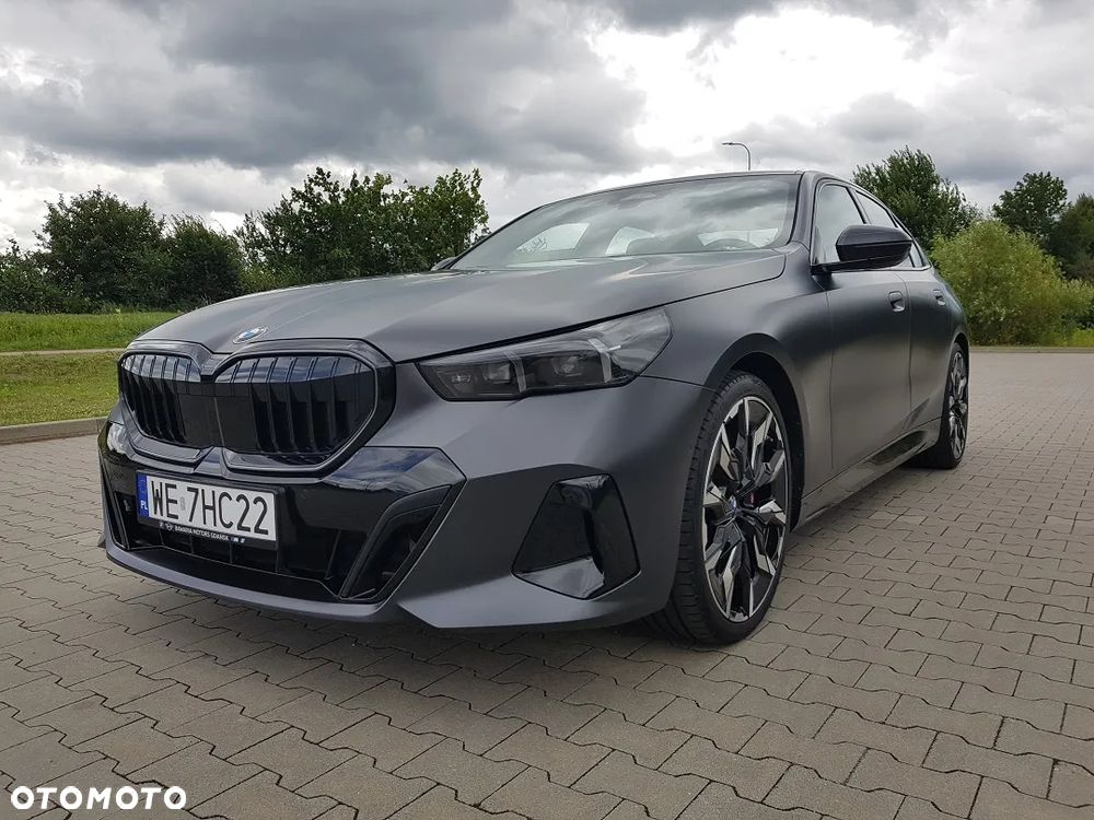 BMW Seria 5 540d xDrive mHEV M Sport - 6