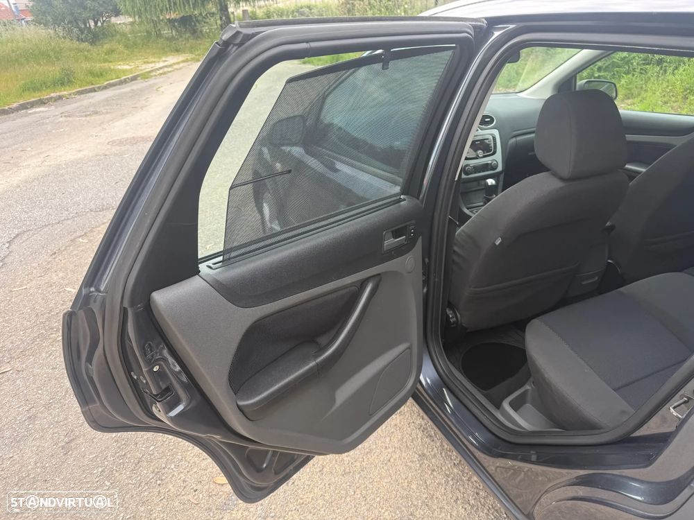 Ford Focus SW 1.6 TDCi Trend - 11