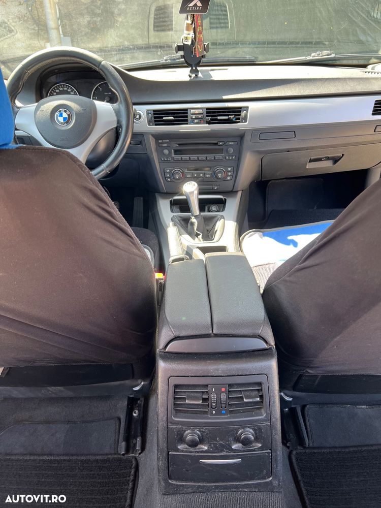 BMW Seria 3 318d - 9