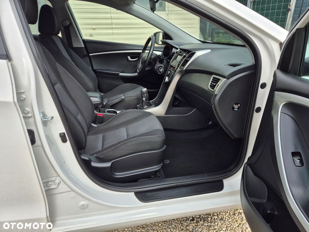 Hyundai i30 - 17