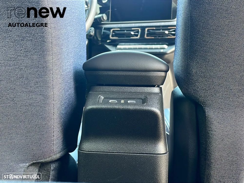 Renault 4 E-Tech 52 kWh Techno Autonomia Conforto - 13