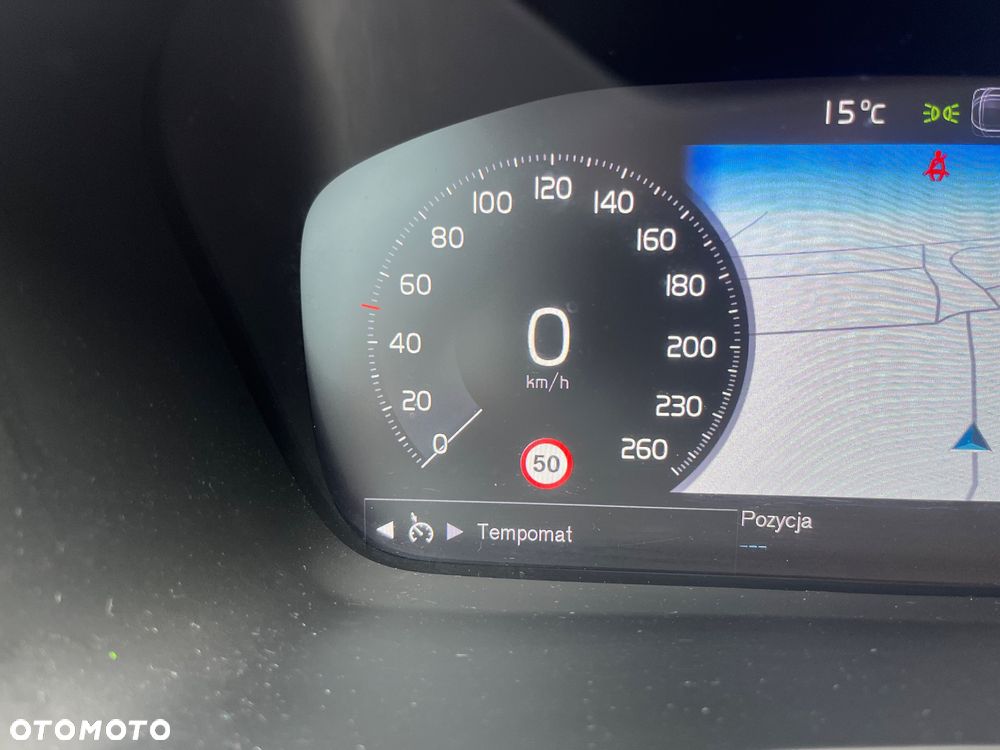 Volvo XC 40 D3 AWD Momentum Pro - 30