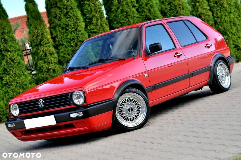 Volkswagen Golf - 24