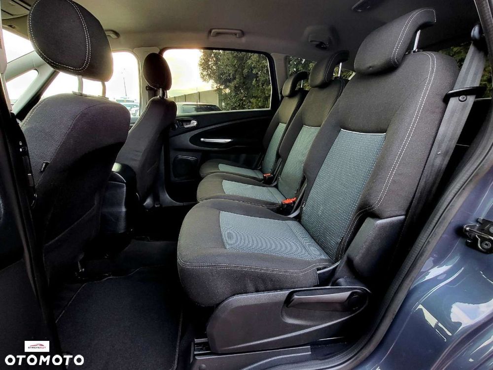Ford S-Max - 6