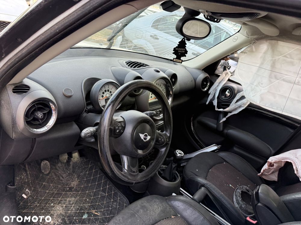 MINI Countryman One D - 11