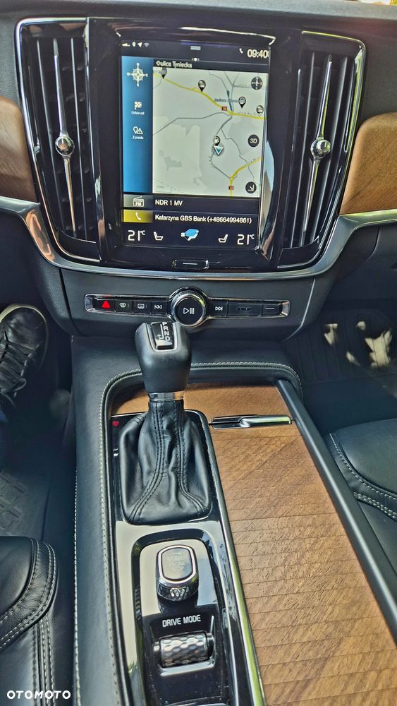 Volvo V90 D5 AWD Geartronic Inscription - 24