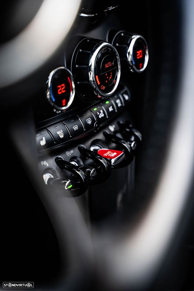 MINI Cabrio Cooper Sidewalk Special Edition - 20