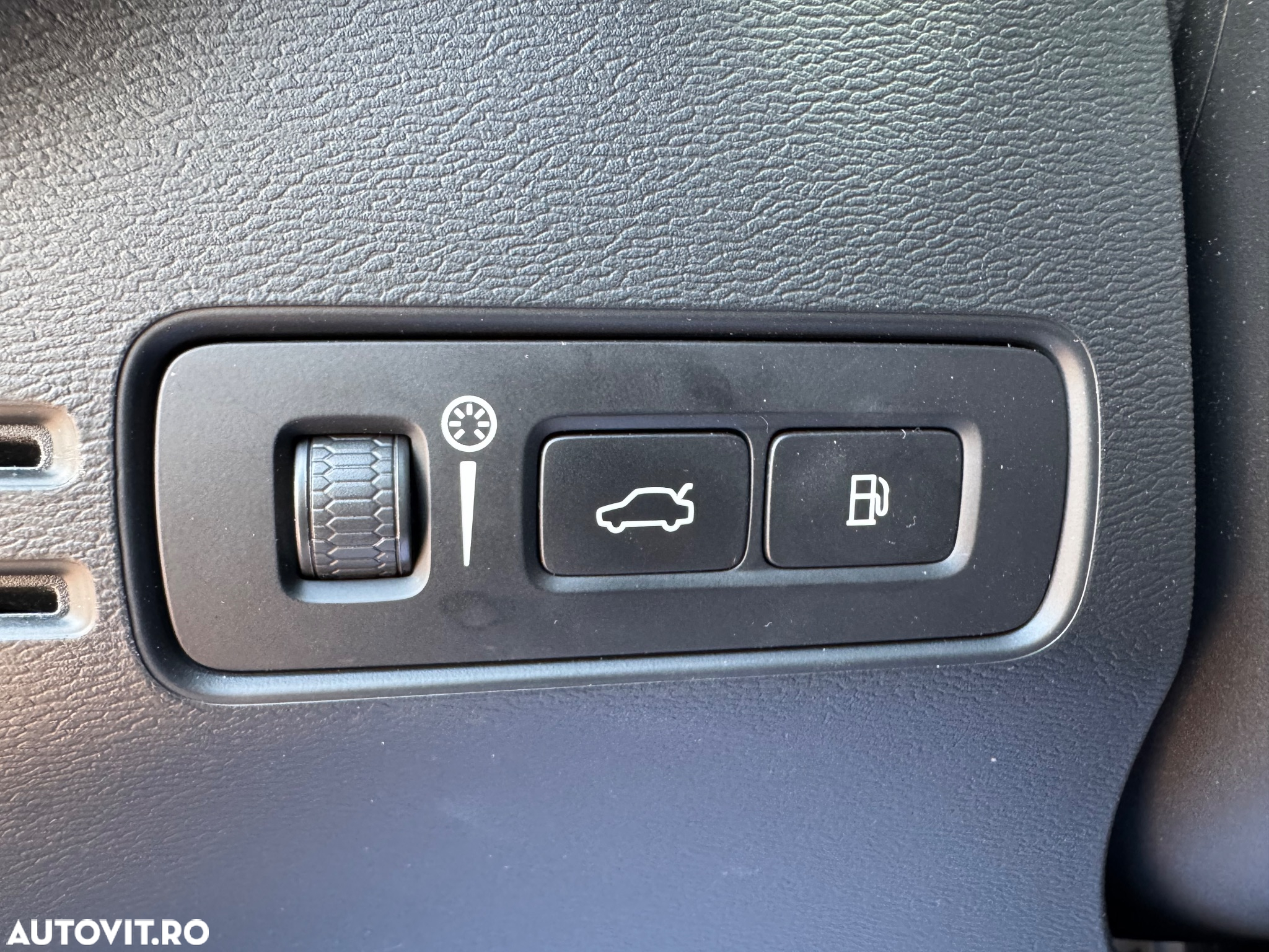 Volvo XC 40 T4 Recharge DKG Inscription Expression - 30
