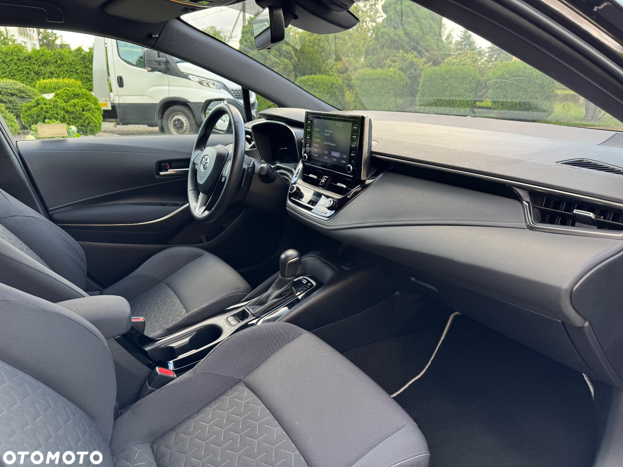 Toyota Corolla 2.0 Hybrid Comfort - 15