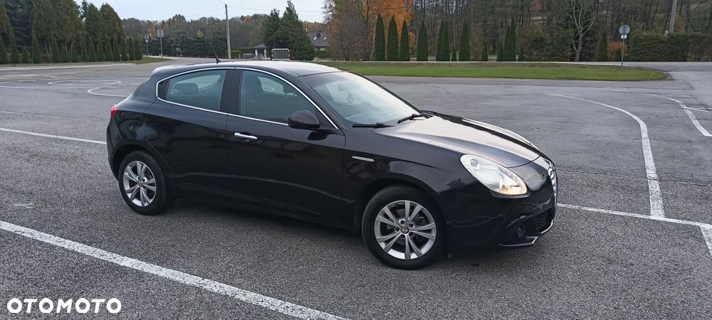 Alfa Romeo Giulietta ver-1-6-jtdm - 15