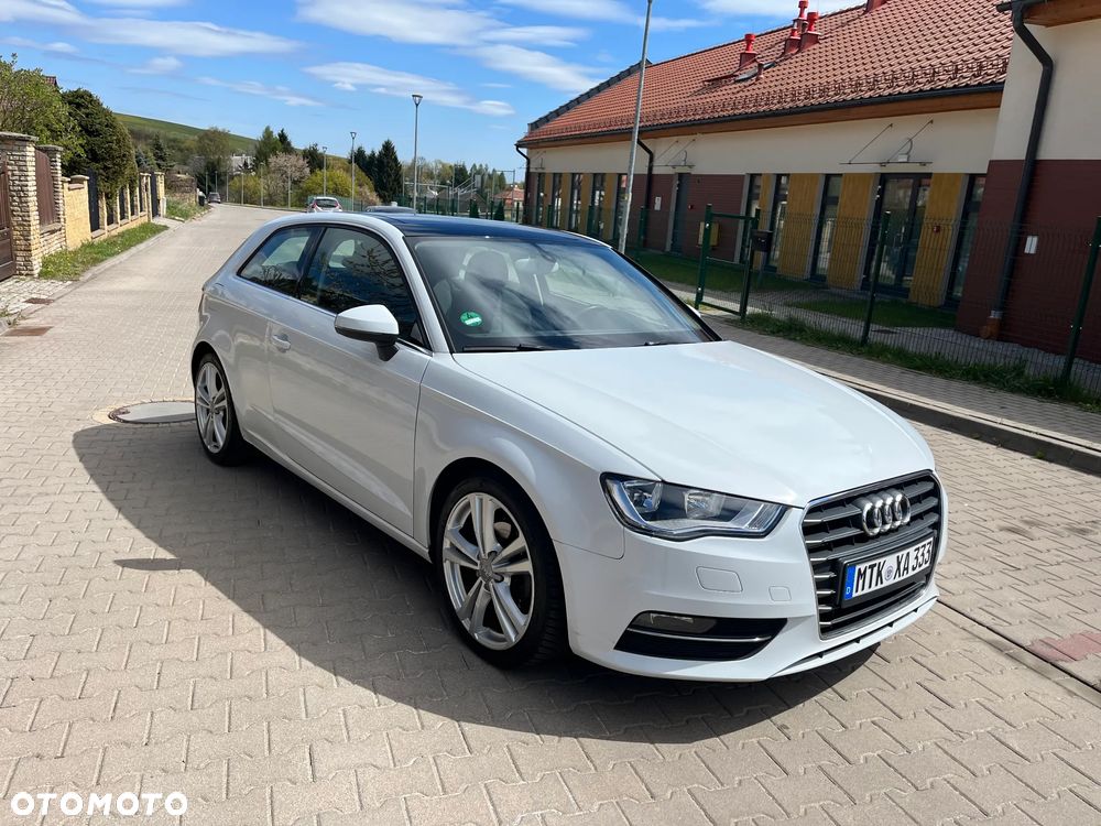 Audi A3 3-drzwiowe 1.4 TFSI S line Sportpaket - 1
