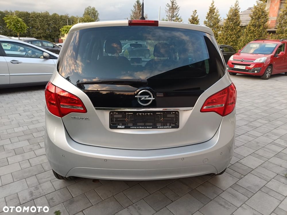 Opel Meriva - 11