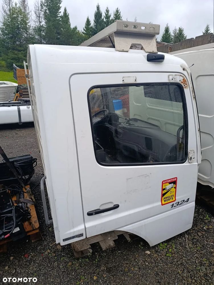 KABINA DZIENNA MERCEDES ATEGO 1324 EURO 5 - 3