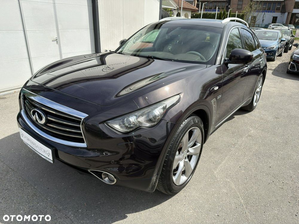 Infiniti QX70