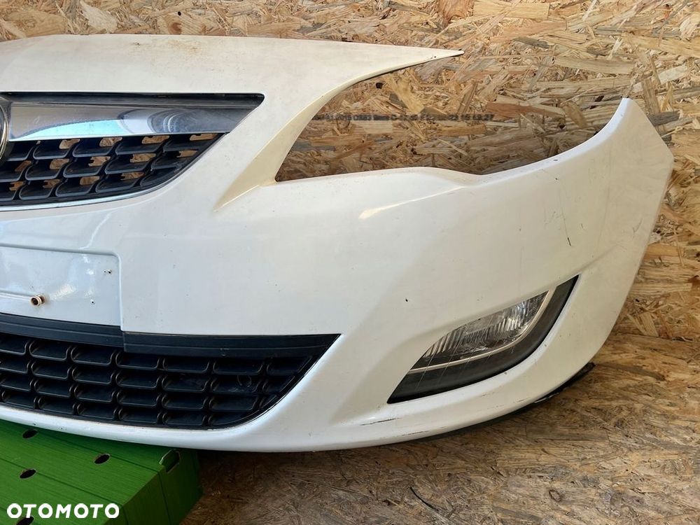 ZDERZAK PRZÓD przedni OPEL ASTRA J Kod lakieru: GAZ halogeny - 2