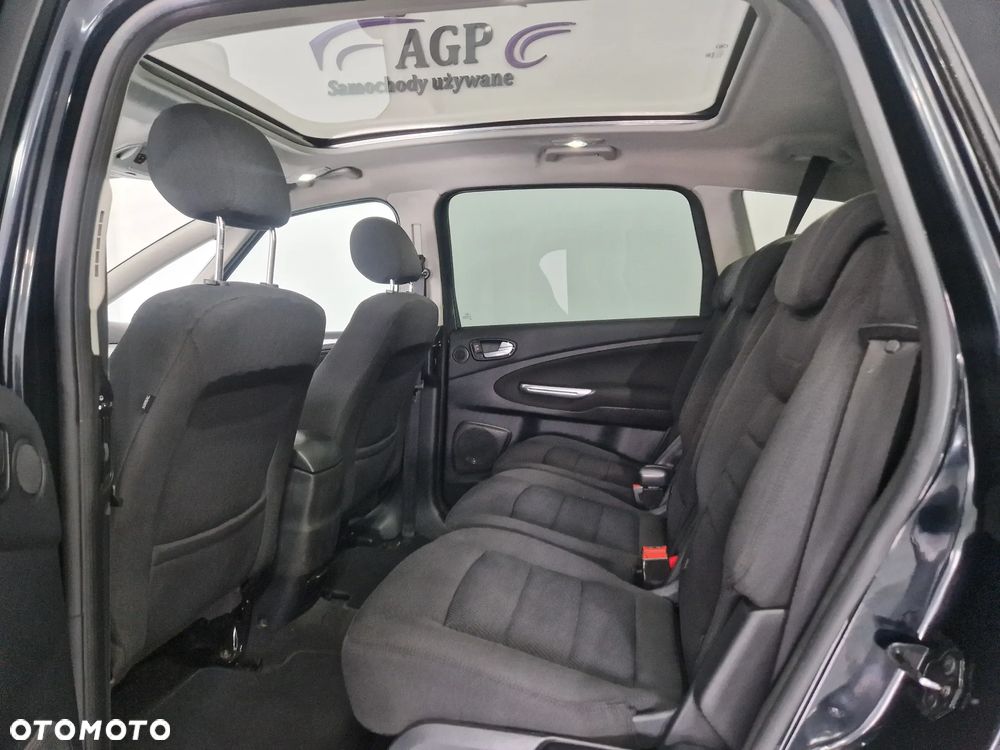 Ford S-Max - 23