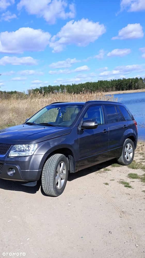 Suzuki Grand Vitara 2.4 De Luxe EU5 - 17