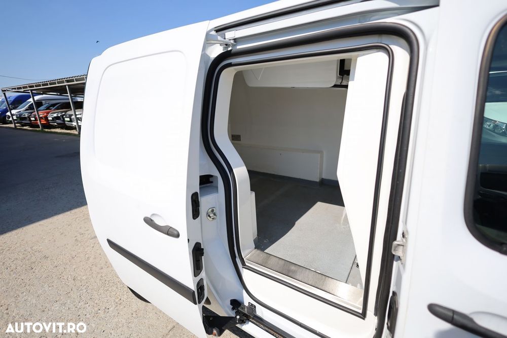 Renault Kangoo Maxi - 11
