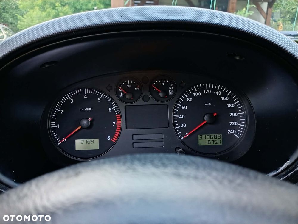 Seat Leon 1.6 Signo - 6