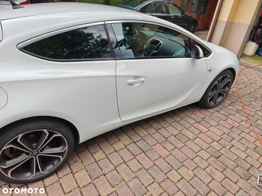 Opel Astra 2.0 CDTI ecoFLEX Start/Stop - 4