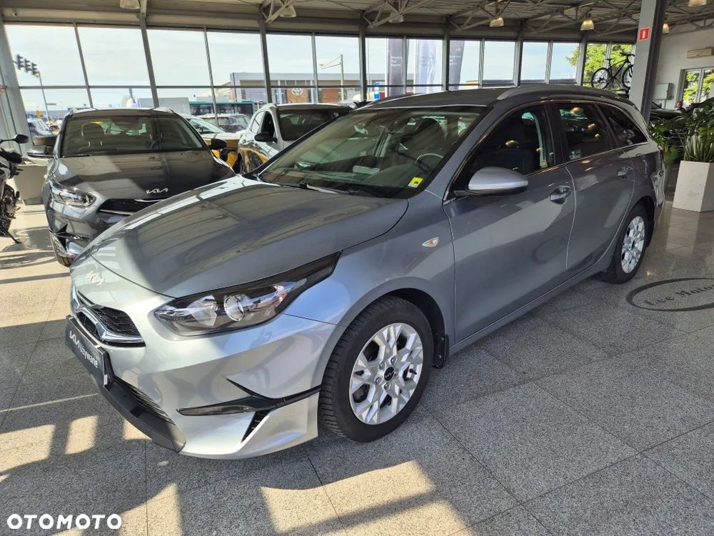 Kia Ceed 1.5 T-GDI M - 3