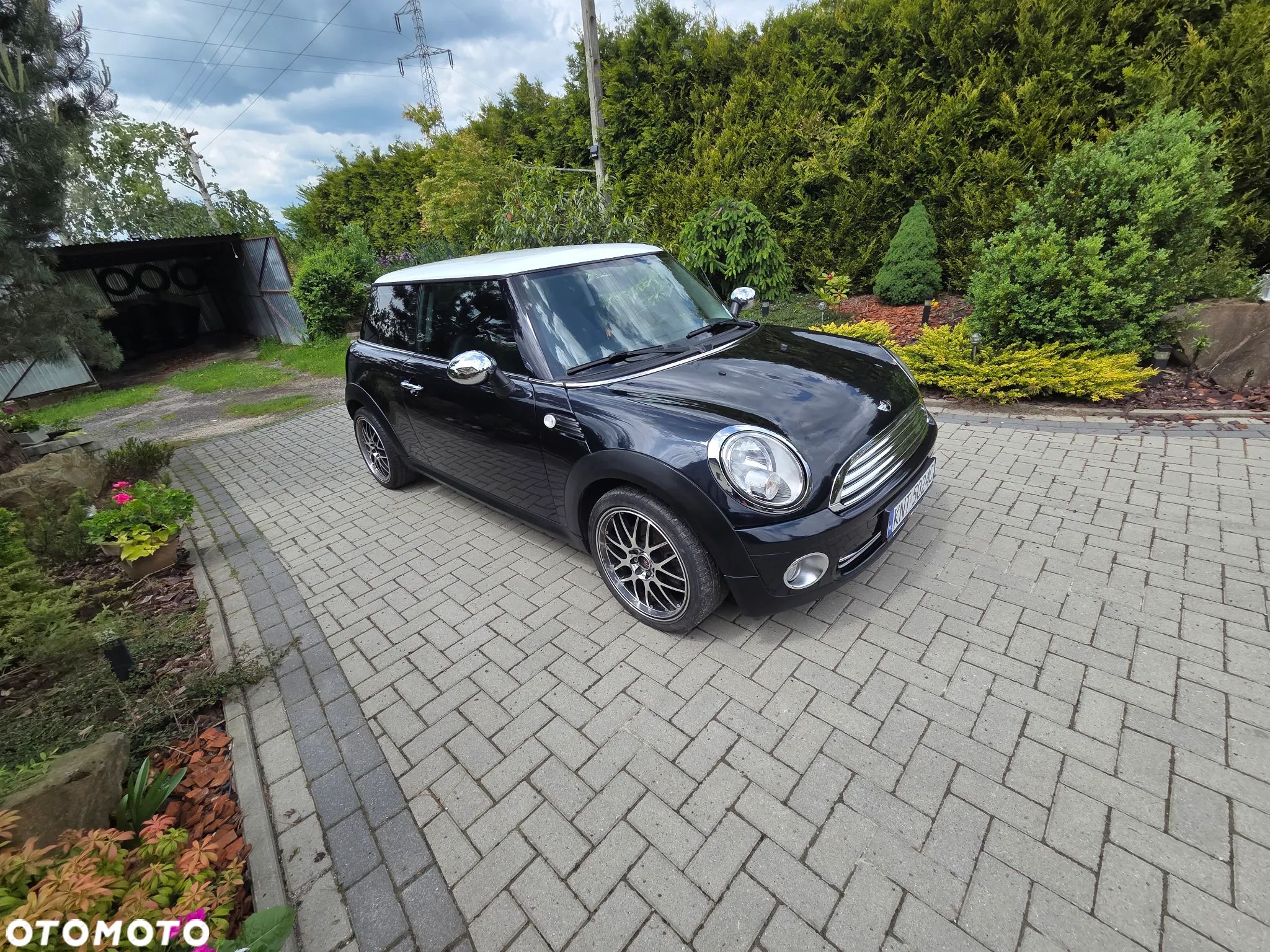 MINI Cooper Standard - 1