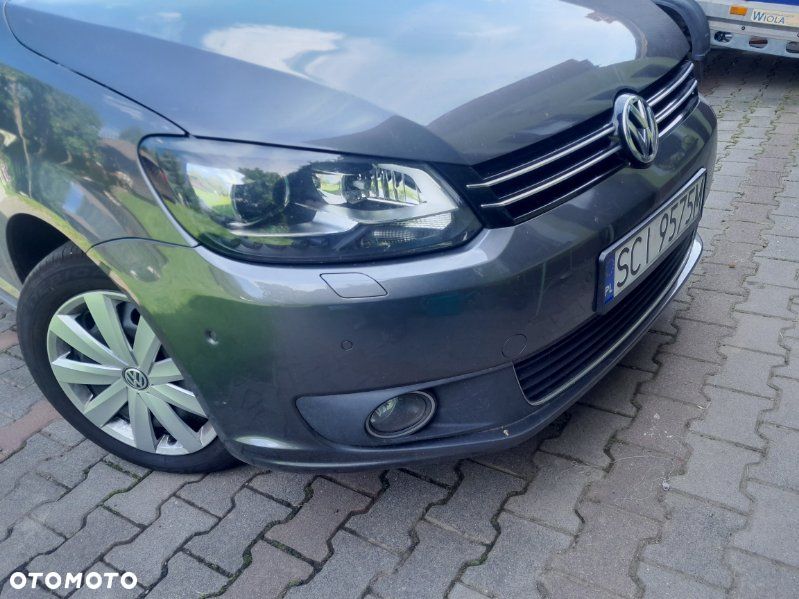 Volkswagen Touran 2.0 TDI DPF DSG Highline - 4