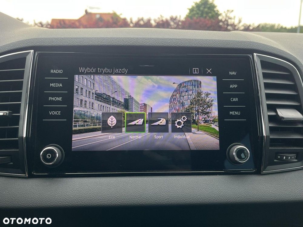 Skoda Karoq 1.5 TSI ACT Style DSG - 26