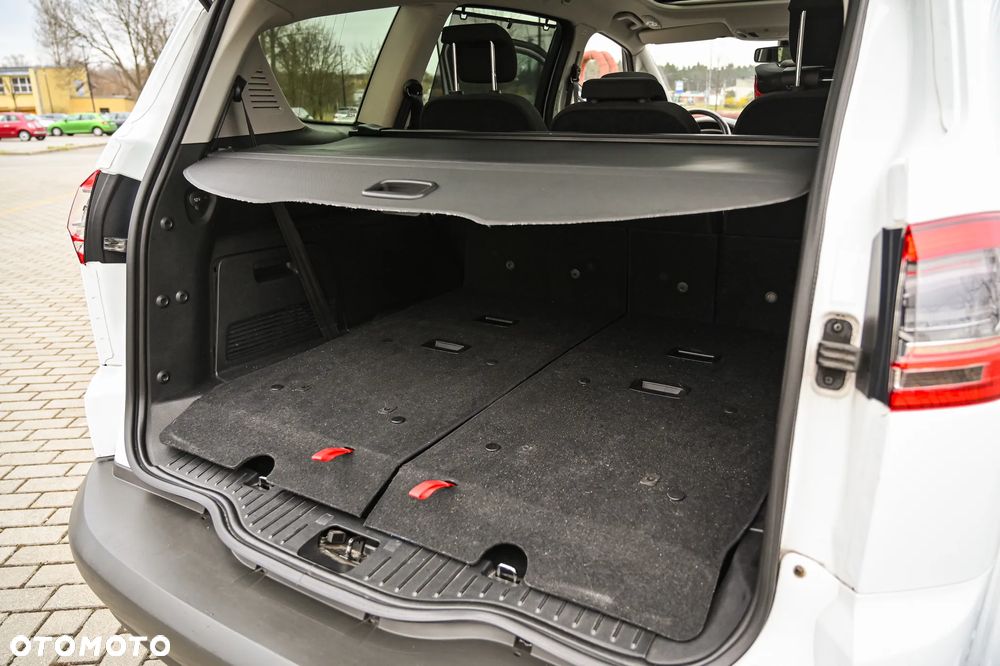 Ford S-Max 2.0 TDCi Titanium - 28