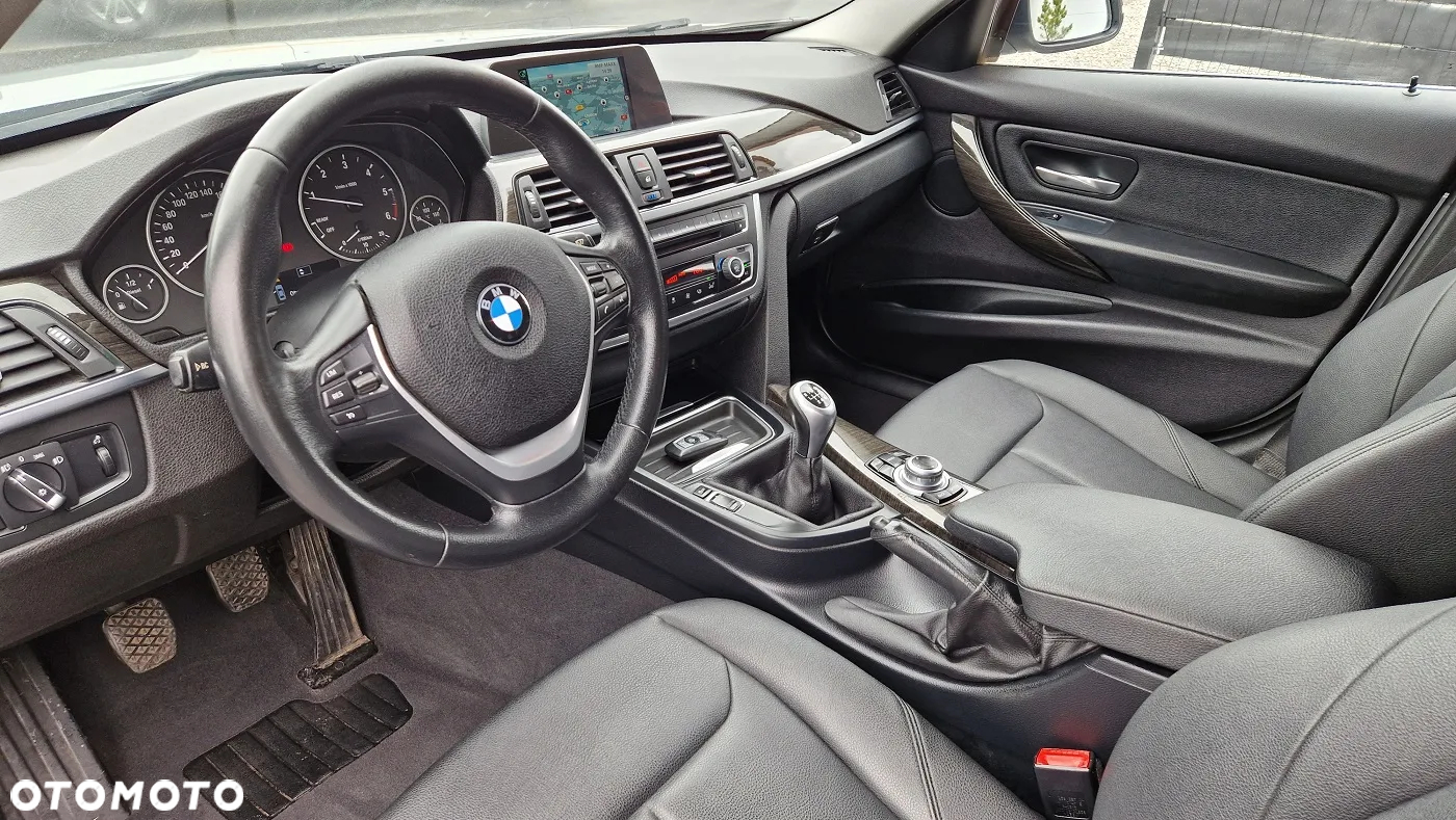 BMW Seria 3 320d Luxury Line - 5